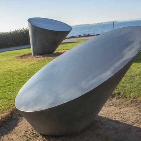 Chula Vista Bayfront Park sculpture "Konoids" by Kenneth Capps